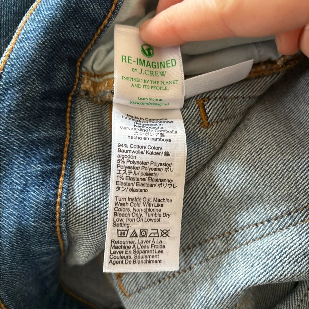 J. Crew Women's Stovepipe Jeans with Cut Hem Signature Stretch+ Sail Port Wash - Picture 6 of 8